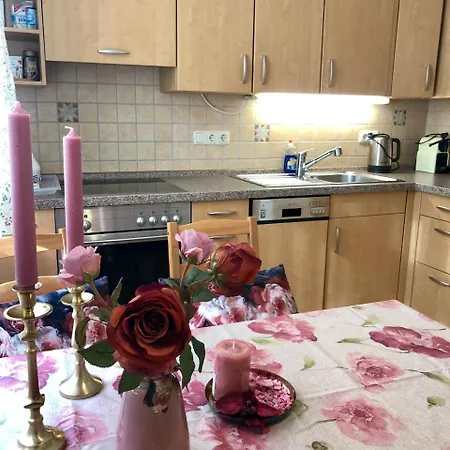 Golden Gapa Family 27